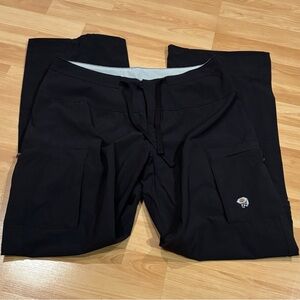 Mountain Hardwear Black Cargo‎ Pants